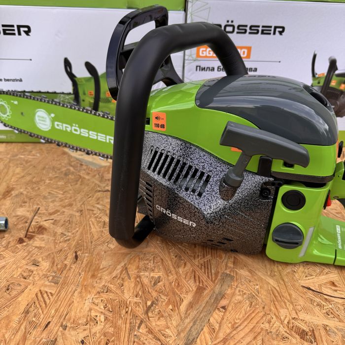 Потужна бензопила Grosser GGS 4300