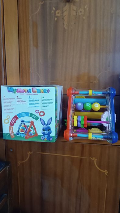 Продам дитячі іграшки