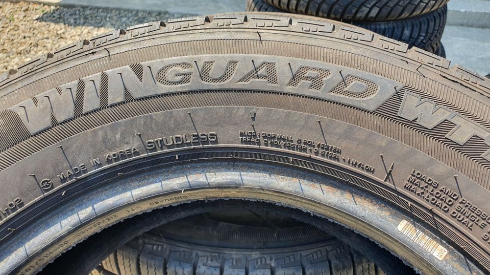 215/65 R16C   2шт  Nexen (Нексен) Авторезина, шини.