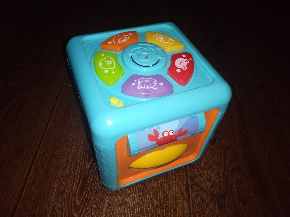 Развивающие игрушки,  кубик для малышей