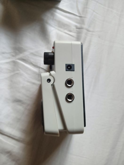 Pedal Behringer NR300 (Noise Reducer)