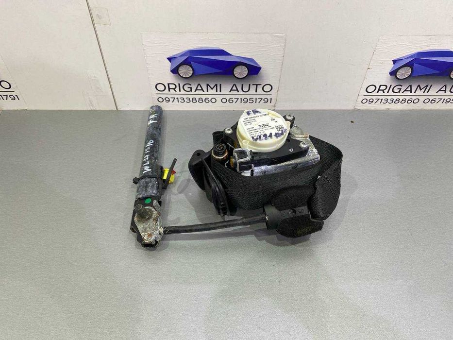 Ремінь безпеки правий Jeep grand cherokee WL джип гранд черокі 2021+