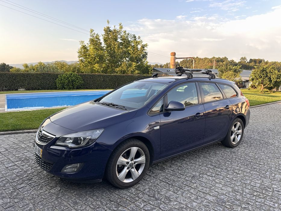 Opel Astra Sports Tourer — fotografia 7