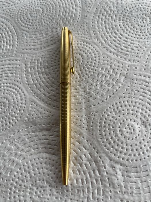 Caneta esferográfica PARKER 75 INSIGNIA 14 k GOLD FILLED- VINTAGE USA.