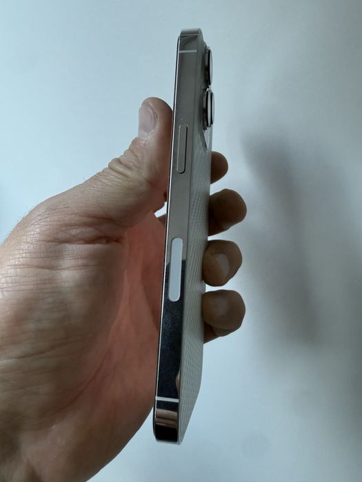 iPhone 13pro 256gn