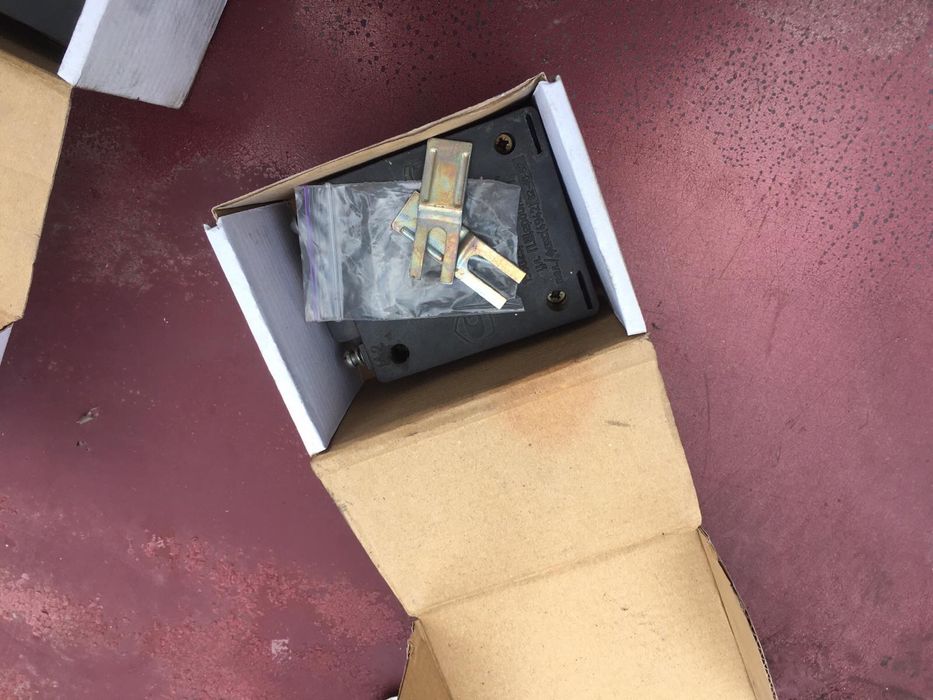 трансформатор тока T-0.66, 300/5A