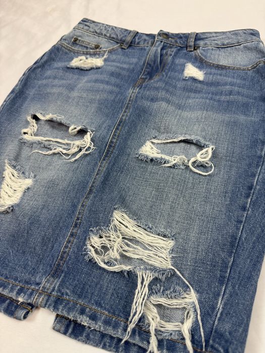 The Kooples jeansowa spodnica z przetarciami / dziurami