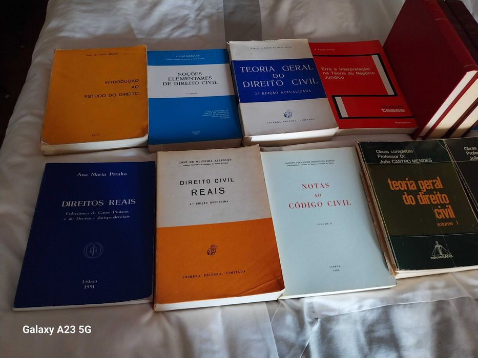 Livros de Direito a MUITO BOM PREÇO. Desde
