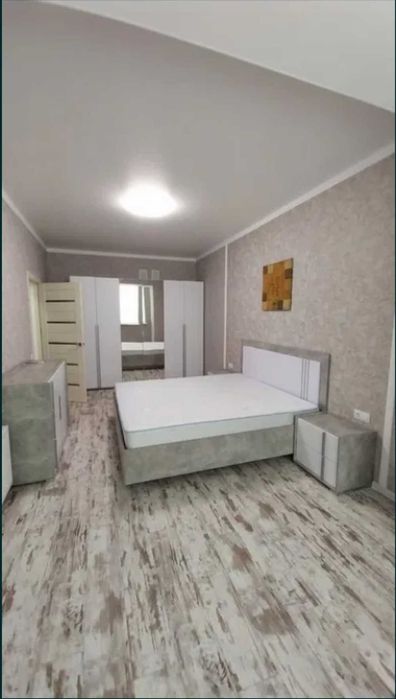 Продам 2-х кімнатну квартиру з євроремонтом на Фонтані