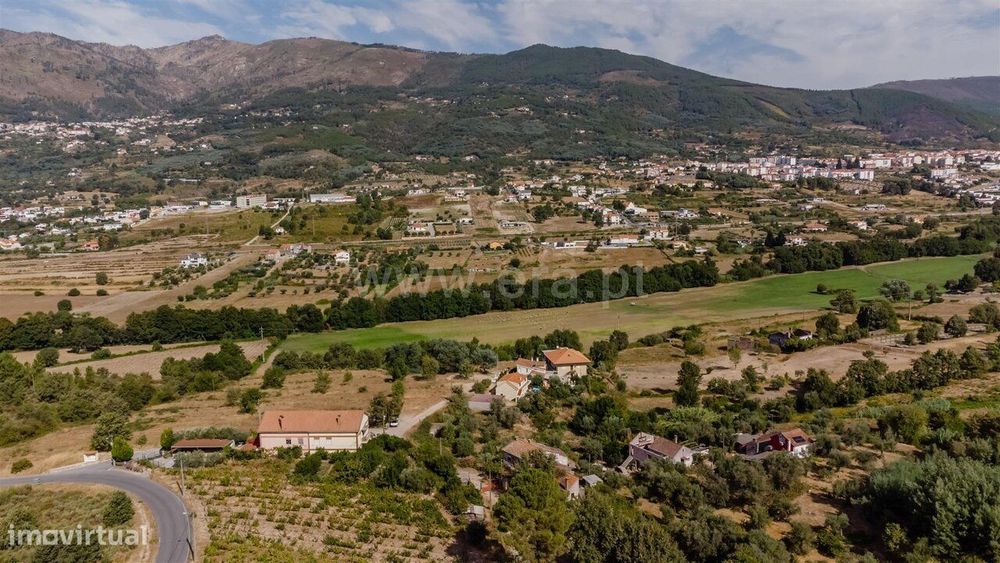 Moradia Geminada T3 / Covilhã, Teixoso