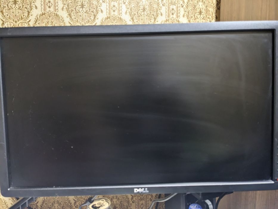 Монитор Dell U2312Hmt