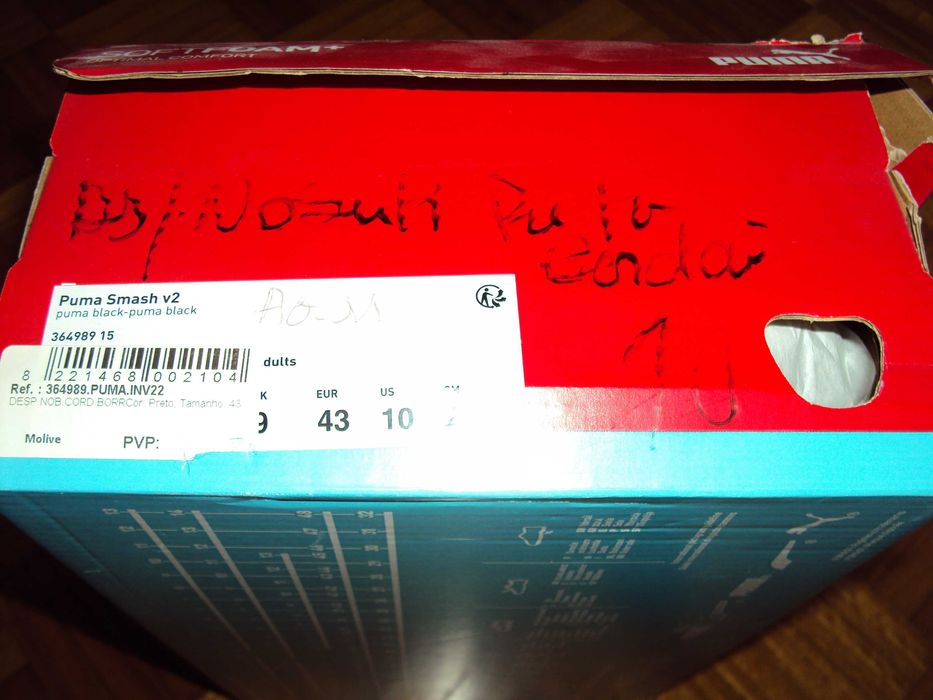 Vendo sapatilhas Puma Smash V2 (nº 43)