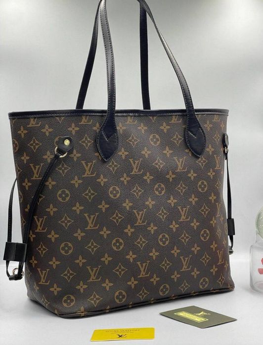 Uniwersalne Torebki Damskie - Klasyka i Styl