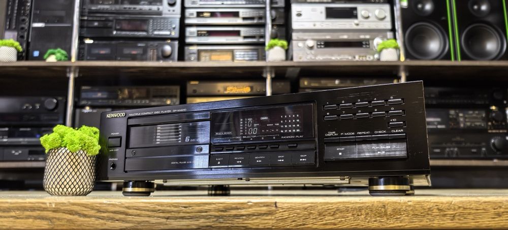 CD програвач Kenwood DP-M4010