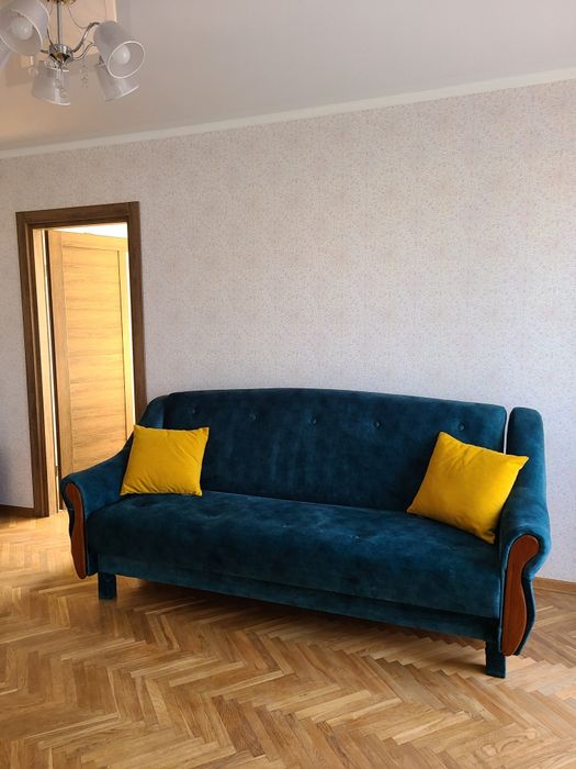 Подобово 2 кім. кв.  навпроти обласної лікарні, ЖД вокзал -  2 хв.