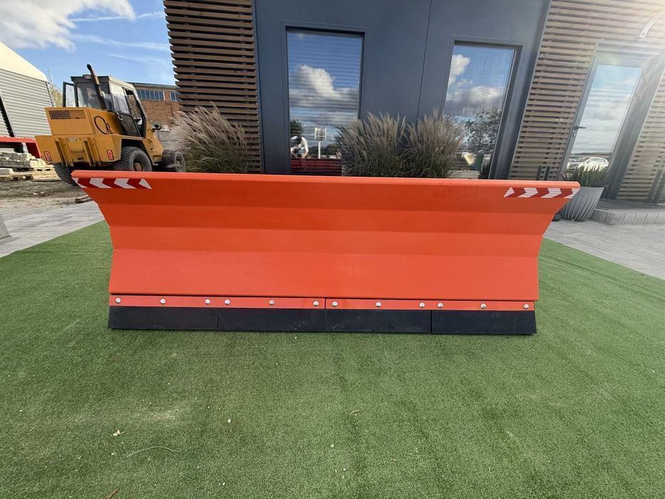 Nowy Pług Do Śniegu 1,5m-3m TUZ Euro Hydraulika Dostawa