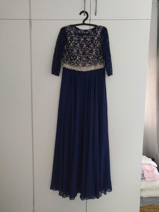 Vestido de gala/cerimónia trabalhado