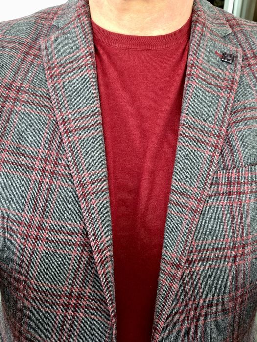 Daniel Hechter Paris  пиджак мужской . Состояние  как новый.  размер 52  
пиджак (sport coat
пиджак (sport coat)
пиджак (sport coa