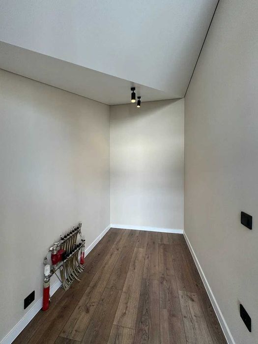 Таунхаус з ремонтом та частково з меблями всього в 8хв від стометрівки