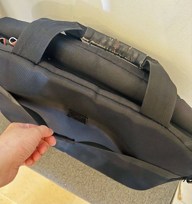 Mala para portátil Samsonite até 15” – funcional e espaçosa