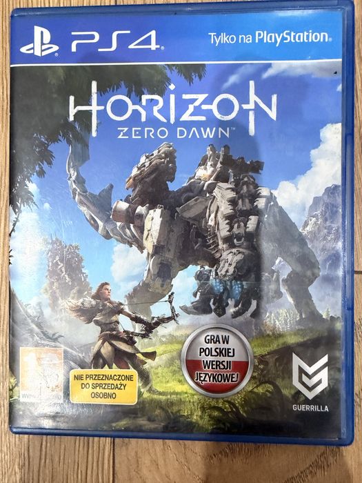 Horizon zero dawn na PS4.