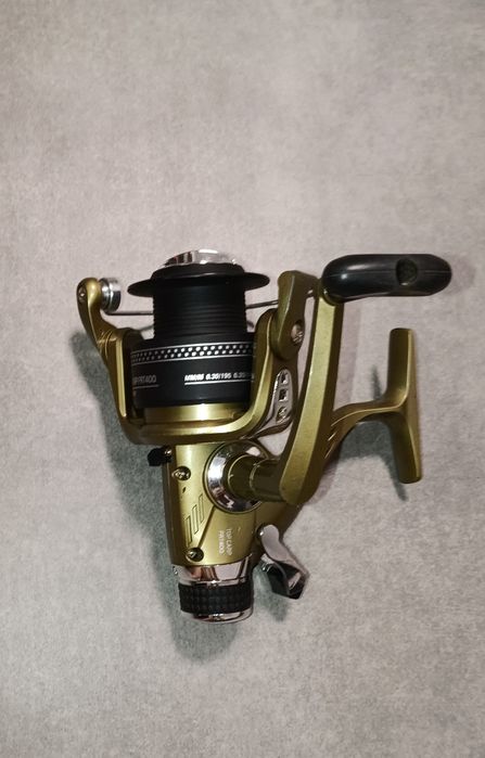 Sprzedam dwa kołowrotki wędkarskie