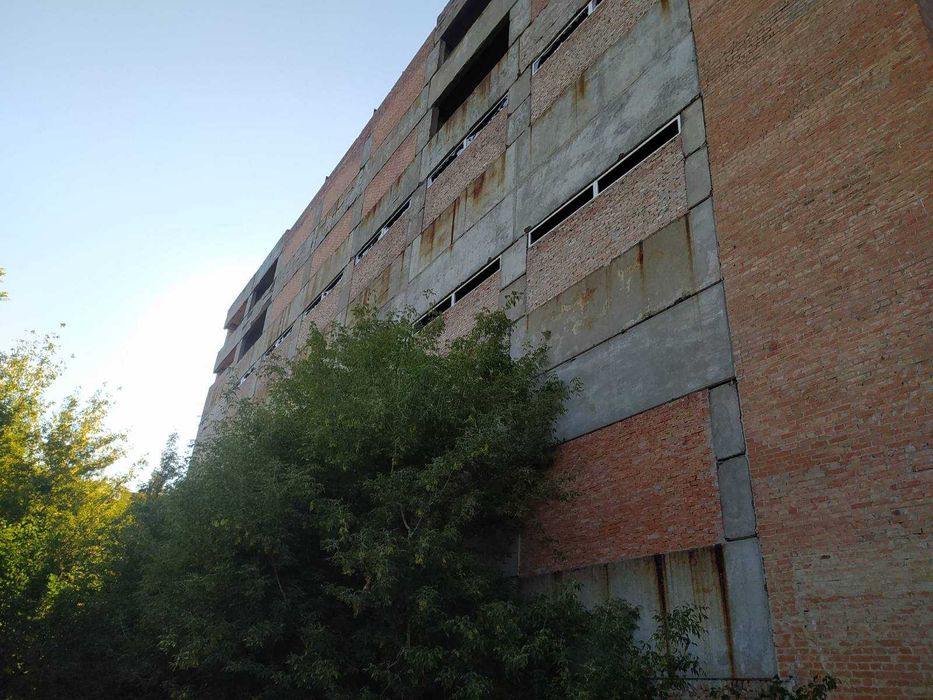 Продам будівлю 3.500 м.кв. Полтавська, ціна 280 тис. дол.
