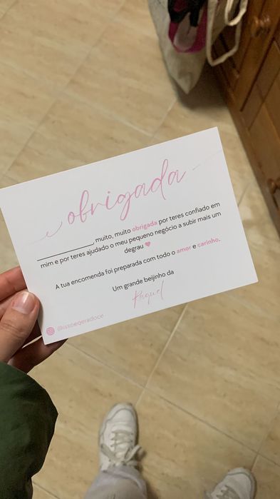 Personalização de Cartões de Visita e Agradecimento | Prontos para Impressão
