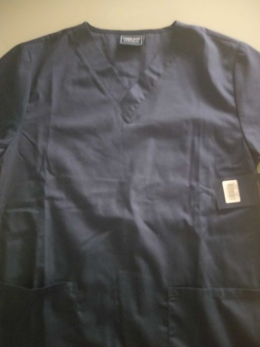 Uniforme de saúde novo