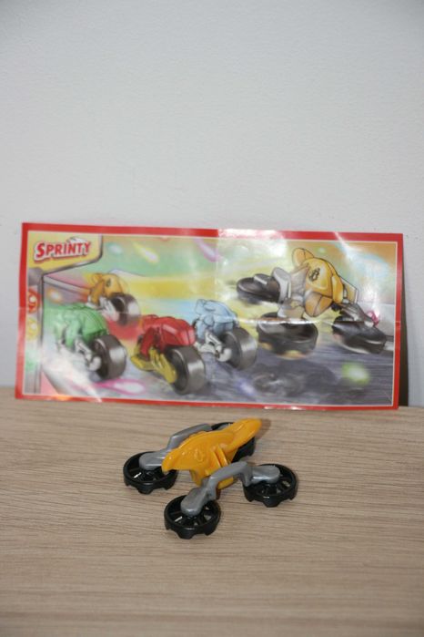 Kinder EN022 - Sprinty - Transformable Motorcycles