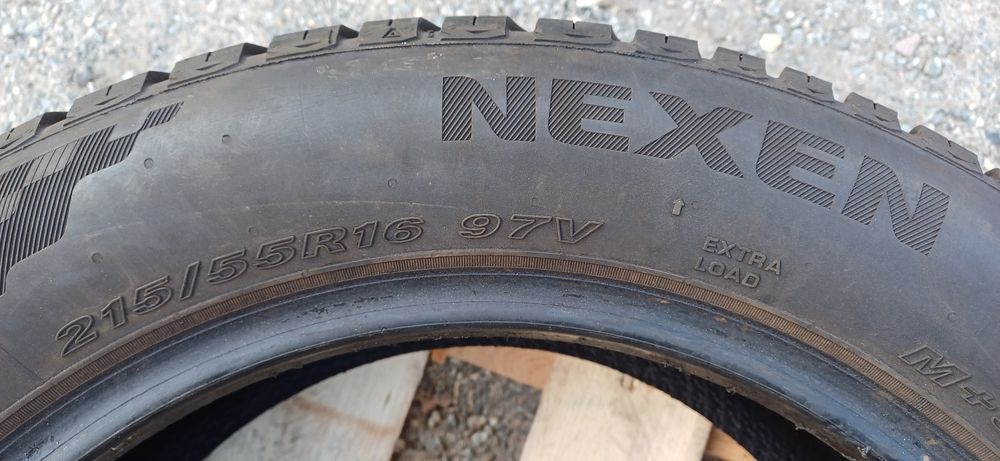 215/55R16 97V NEXEN , dwie używane opony wielosezonowe.