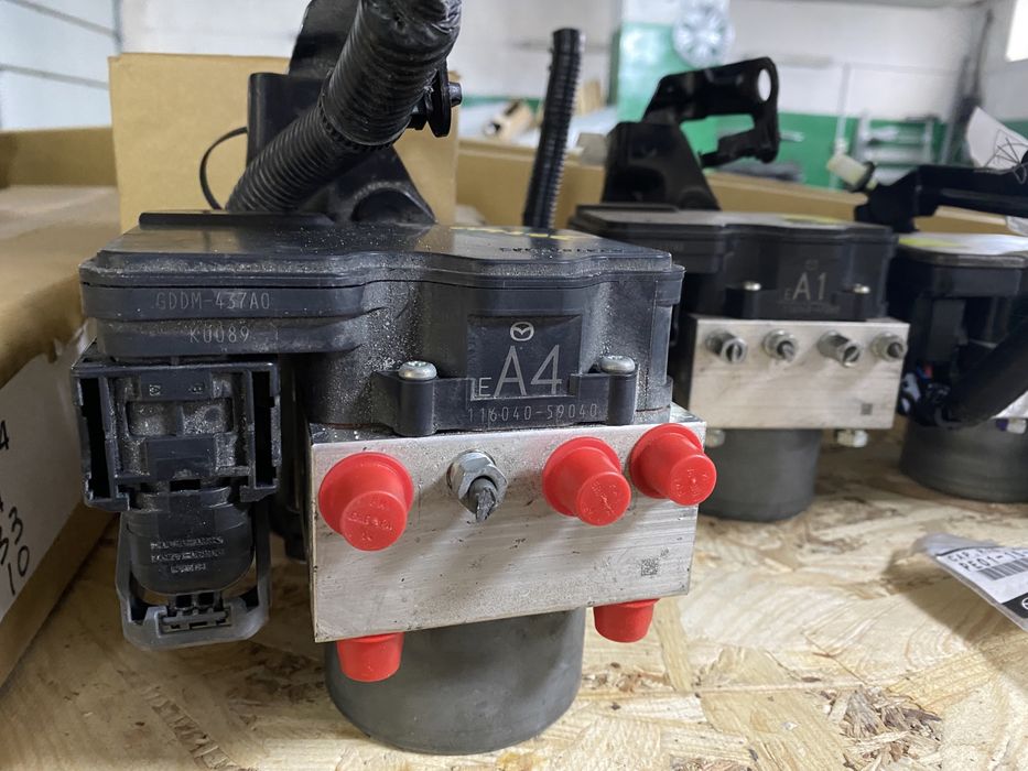 Блоки АБС мазда СХ5 2019 2020 kn0w kbj5 , мазда 6 2018 2019, радар