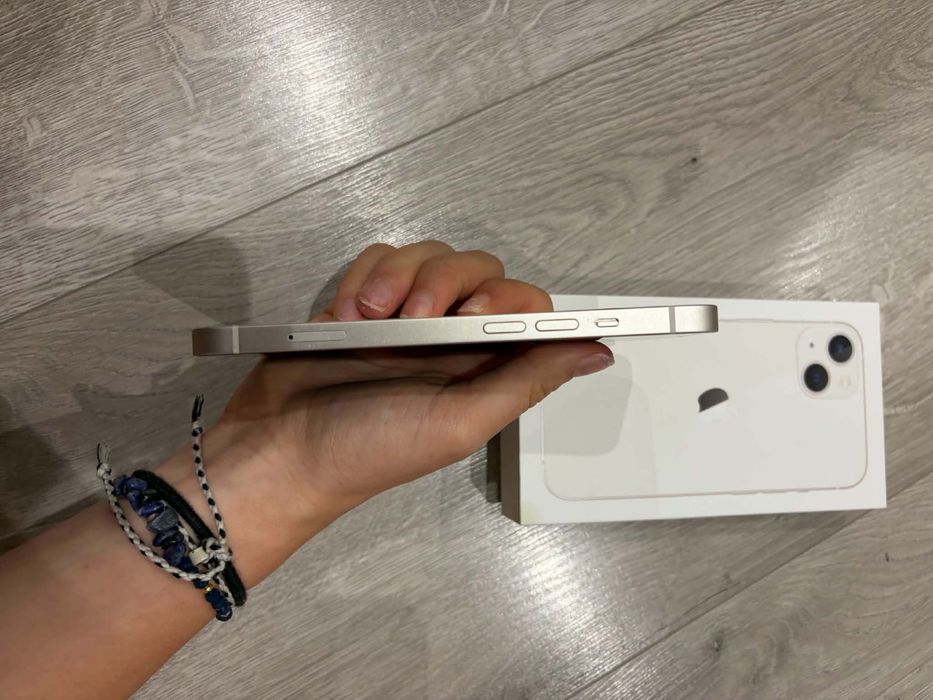 iPhone 13 128 GB White | Bardzo dobry stan | orginalne pudełko