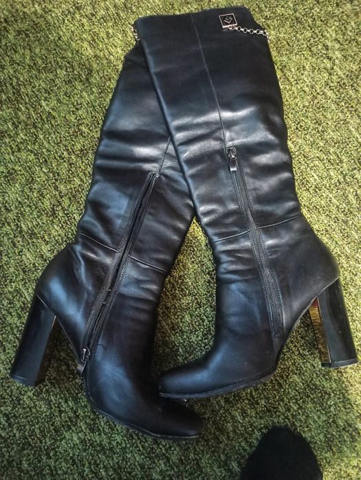 Осінні чоботи з натуральної шкіри Nivelle.