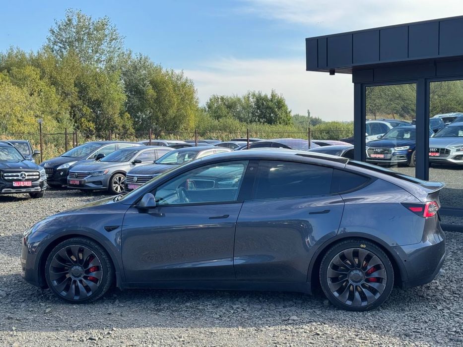 Tesla Model Y PERFORMANCE 2022