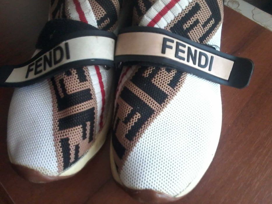 Кроссовки, слипоны, туфли 35-36р.цена разная