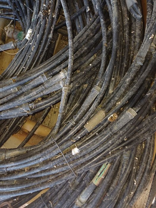 Tubo de regra com goteadores