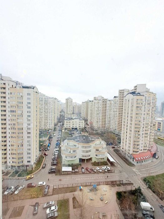 Дніпровська набережна 19, оренда 1-к квартири, Осокорки 10 хв.