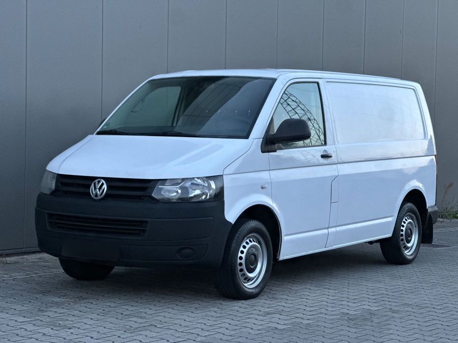 Volkswagen Transporter T5  2.0 TDI 2010 Salon Polska FV klima grzana szyba