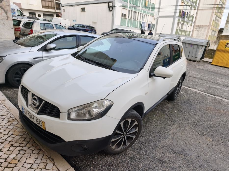 Nissan qashqai 1.6 2012