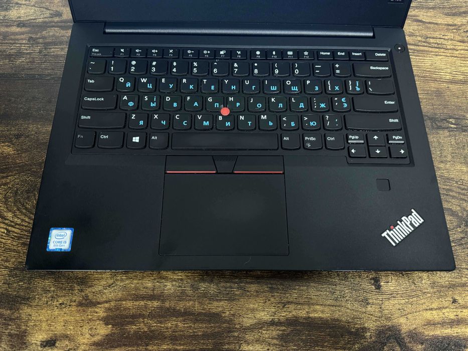 Lenovo ThinkPad E480 - 14"Full HD IPS,Core i5-8250U,8GB RAM, 256GB SSD