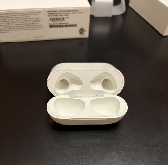 Кейс Air pods 3rd generation (original)