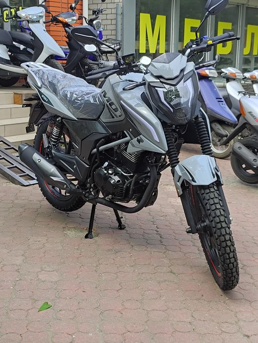 Мотоцикл MUSSTANG MT200-9