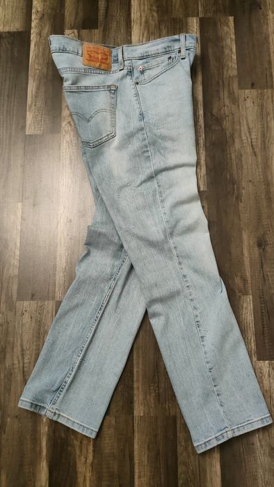 świetne spodnie LEVI'S  514  33/32  w super stanie