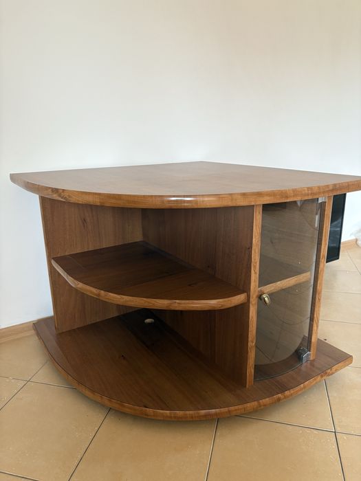 Szafka narożna pod telewizor