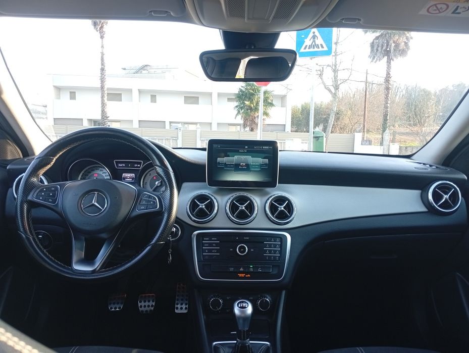 Mercedes GLA 180 Nacional