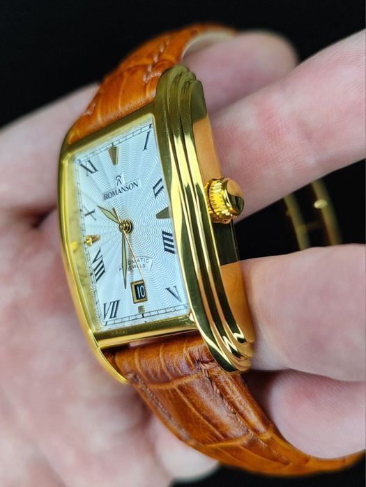 Годинник чоловічий Romanson TL4127M Механічні Ручний та автопідзавод
