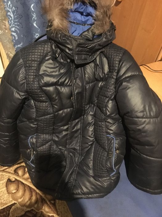 Дитяча курточка на 8-10 років