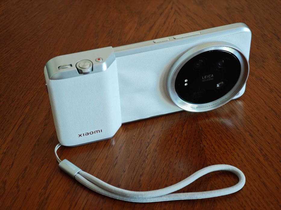 XIAOMI 14 ULTRA, 16gb RAM, 1TB armazenamento, branco, ROM original chinesa, com inglês, com set fotográfico