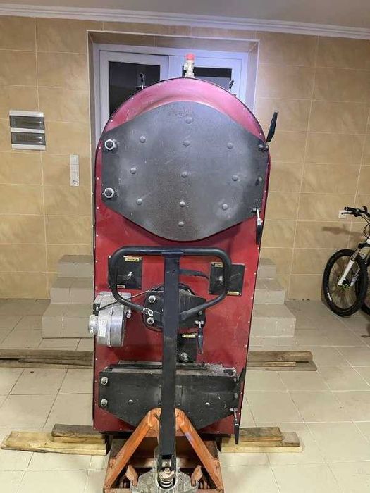 КРУТЕЗНИЙ КОТЕЛ Твердопаливний Піролізний